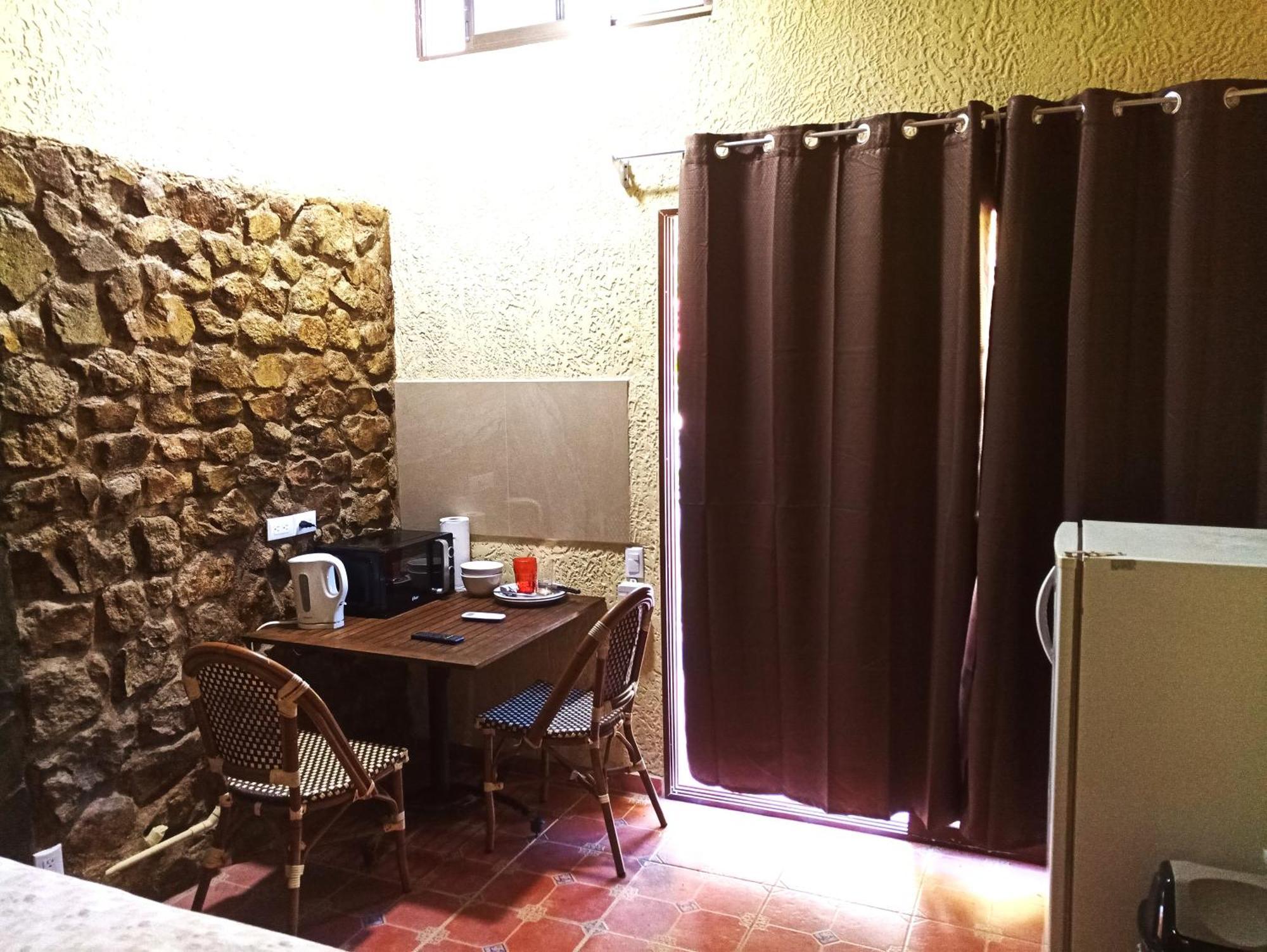Apartments In Samara Ac Hw 200Mts To The Beach Bagian luar foto