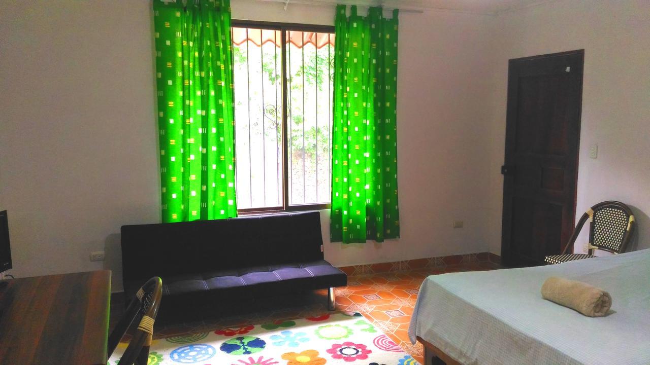 Apartments In Samara Ac Hw 200Mts To The Beach Bagian luar foto